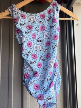 Foxy's Leotards Valentines Leotard Girls size 12